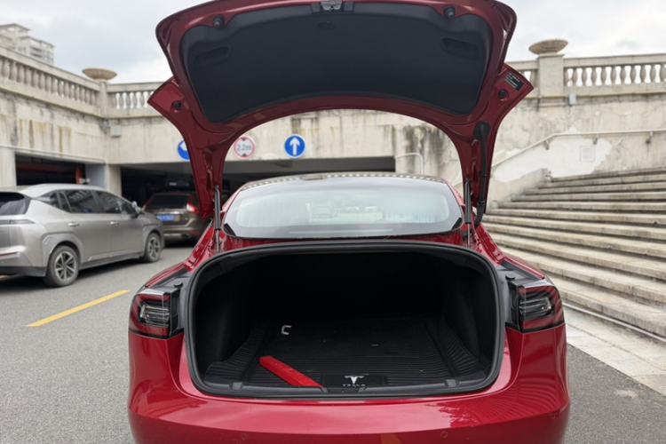 Used Tesla Model 3 2019 Standard Range Rear-Drive Upgraded Version Trunk