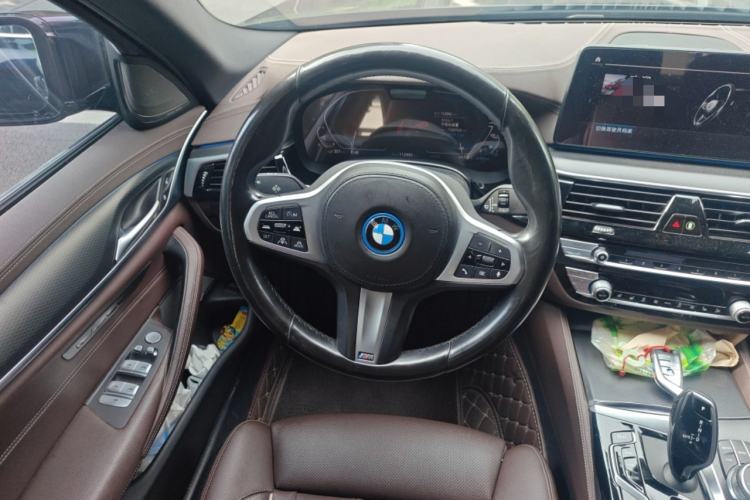 Used BMW 5 Series New Energy 2022 Restyled 535Le Pioneer Edition M Sport Package Steering Wheel