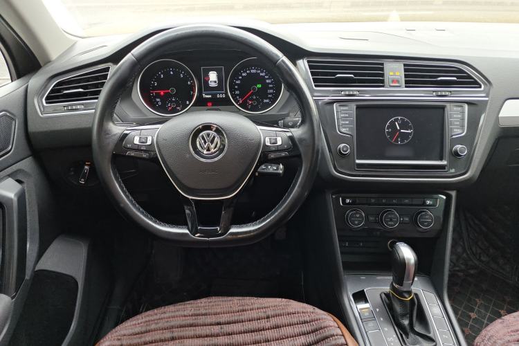 Used Volkswagen Tiguan 2017 280TSI Two-Wheel-Drive Elite Version