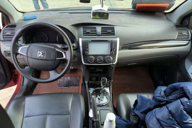 Used Zotye Z300 2014 1.6L Drive-Value Edition Automatic Elite Model
