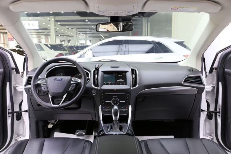 Used Ford Edge 2018 EcoBoost 245 Four-Wheel Drive Titanium 7-Seater