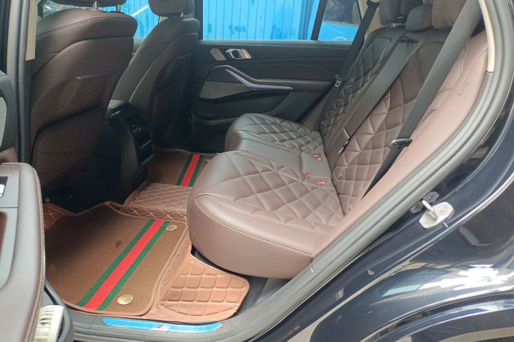 Used BMW X5 2022 xDrive 30Li Luxury M Sport Package