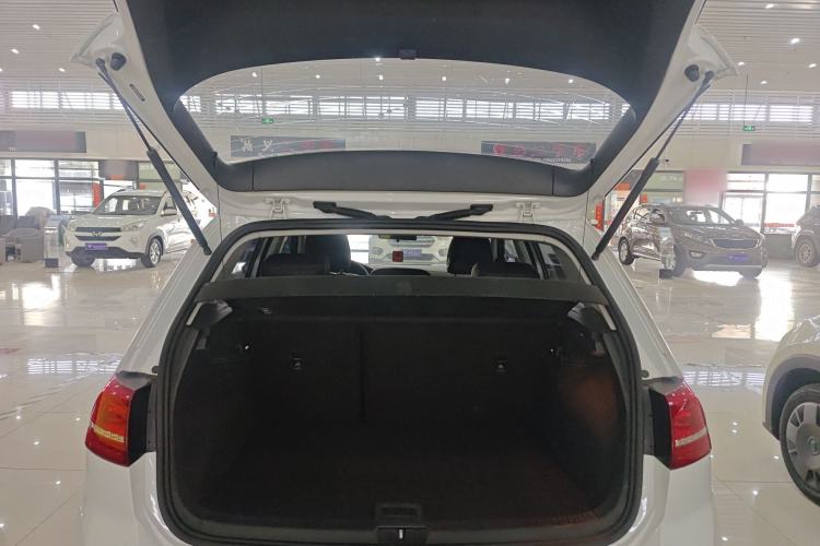 Used Volkswagen Golf 2016 1.6L Automatic Comfort Model
