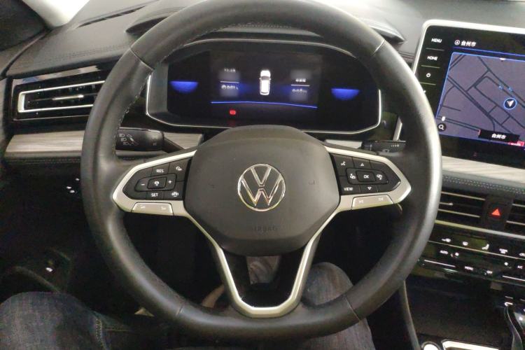 Used Volkswagen Sagitar 2023 280TSI DSG Excellence Edition Steering Wheel