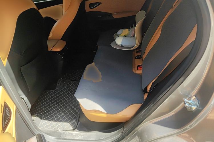 Used Geely Galaxy L7 2024 1.5T 115 km PLUS Dragon Edition Left Rear Seat