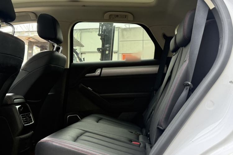 Used BYD Tang New Energy 2020 DM 2.0T Dual-Engine All-Wheel Drive Prestige 7-Seater China VI Standard