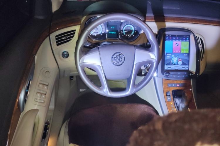 Used Buick LaCrosse 2012 2.4L SIDI Elegant Edition