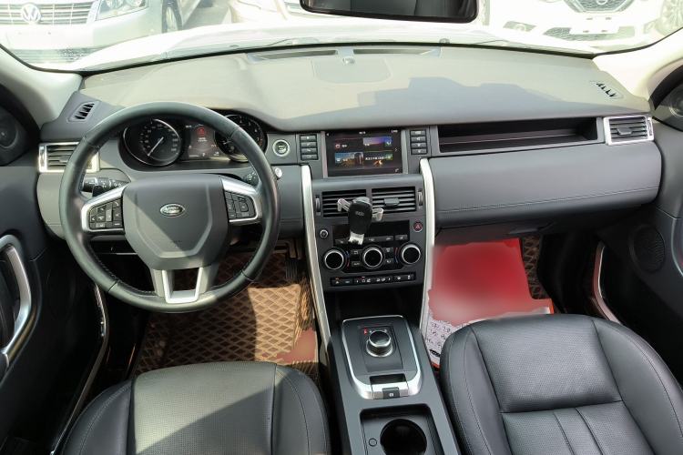 Used Land Rover Discovery Sport 2017 2.0T HSE
