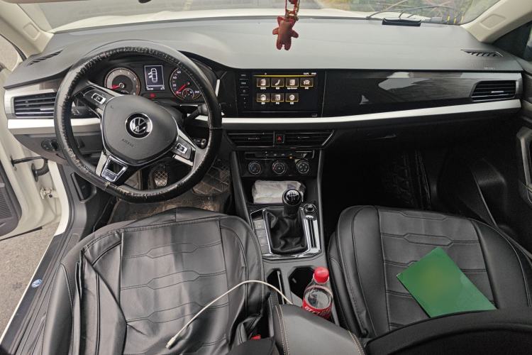 Used Volkswagen Lavida 2021 1.5L Manual Comfort Edition Center Console