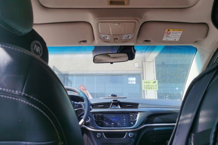 Used Geely Auto Emgrand 2017 Sedan Million Edition 1.5L Manual - Upward Version Headliner