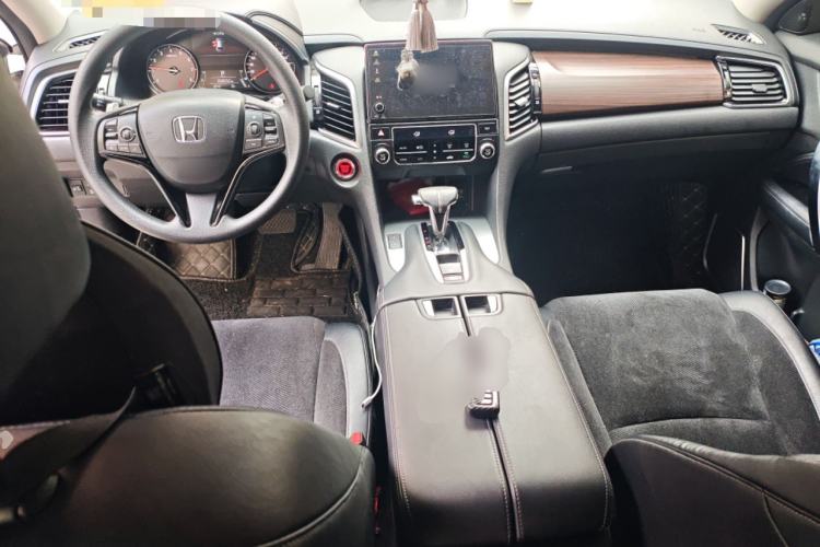 Used Honda Avancier 2019 240TURBO Two-Wheel Drive Elite Edition Center Console