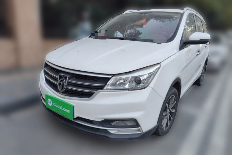 Used Baojun 730 2019 1.5L Manual Fashion Model 7-seater National V