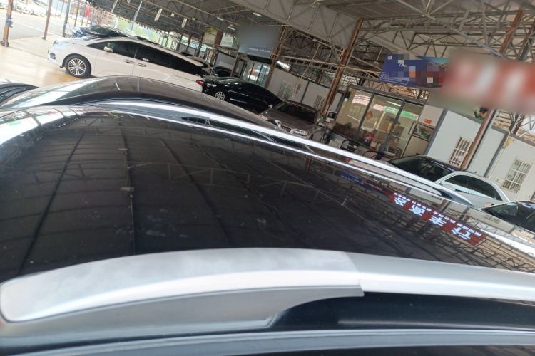 Used Venucia T70 2015 2.0L CVT Smart Choice Edition