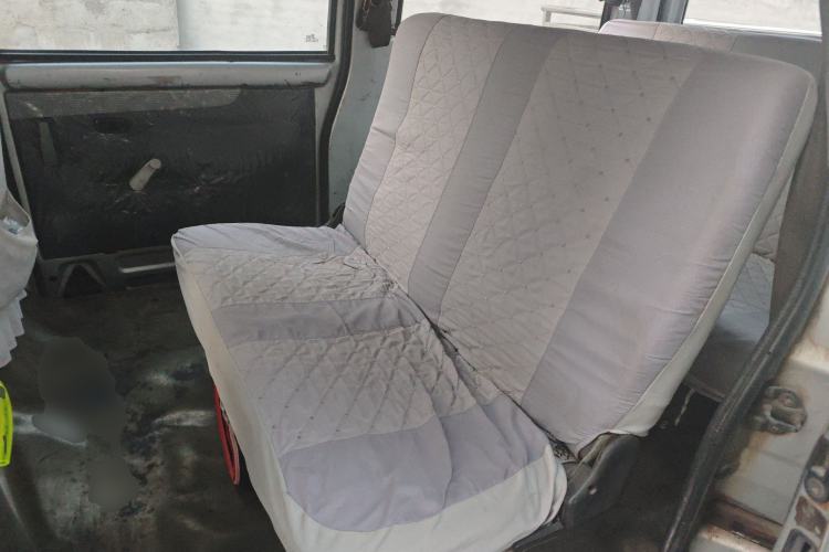 Used Wuling Rongguang 2012 1.2L Extended Basic Version LJY Left Rear Seat