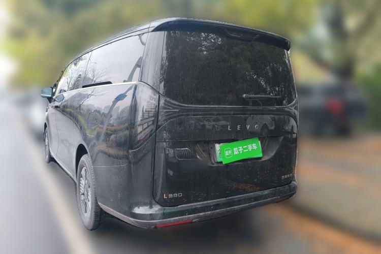 Used Geely Galaxy LEVC L380 2024 140-Degree 6-Seater All-Wheel-Drive Ultra Rear Left 45 Deg