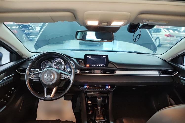 Used Mazda Atenza 2020 2.0L Blue Sky Luxury Edition