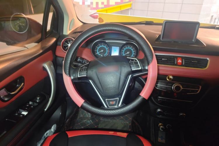 Used Haval H1 2015 1.5L AMT Luxury Model
