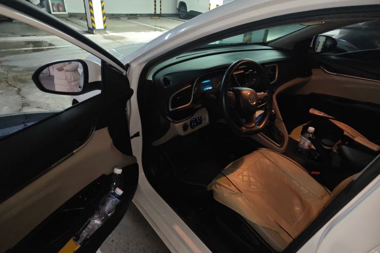 Used Buick GT 2016 18T Dual-Clutch Elite Model