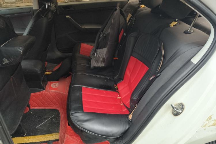 Used Volkswagen Santana 2013 1.6L Manual Fashion Edition
