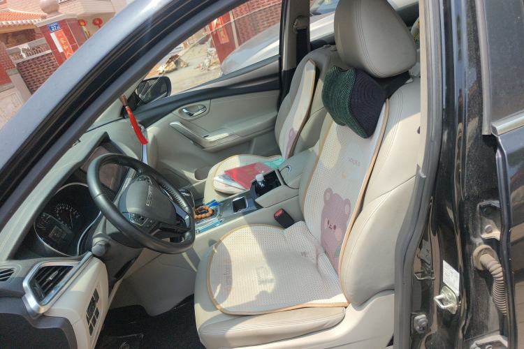 Used Venucia T90 2017 2.0L CVT Smart Edition
