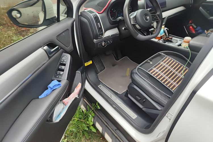 Used BYD Tang 2018 2.0T Automatic Smart Connect Prestige 7-Seater China V Standard
