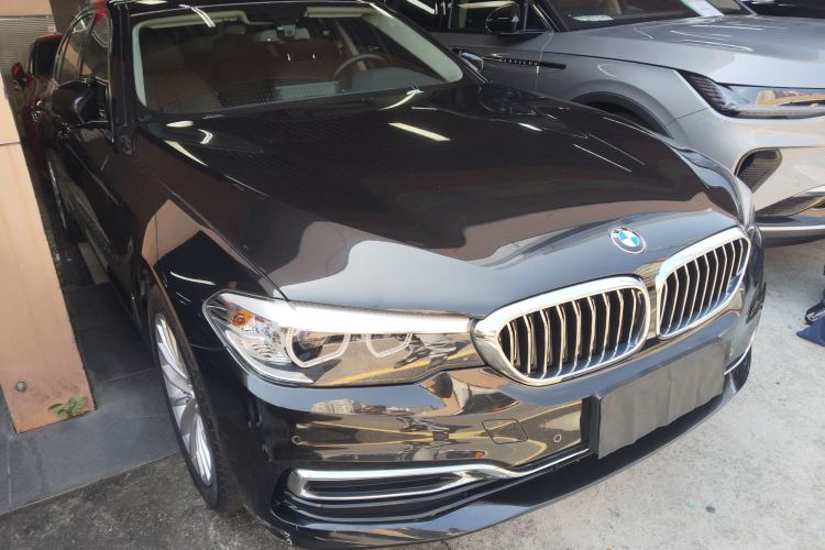 Used BMW 5 Series 2019 Facelifted 530Li Leading Edition Luxury Package