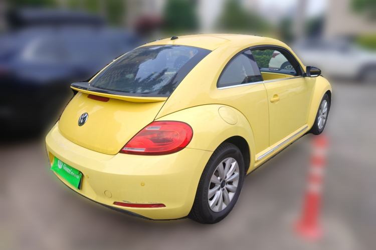 Used Volkswagen Beetle 2013 1.4TSI Fashion Edition Rear Right 45 Deg
