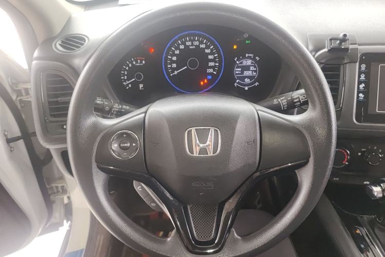 Used Honda Vezel 2015 1.5L CVT two-wheel drive Comfort trim
