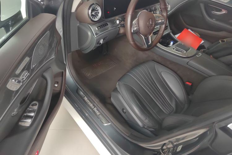 Used Mercedes-Benz CLS 2018 CLS 300 Luxury Model Driver Seat