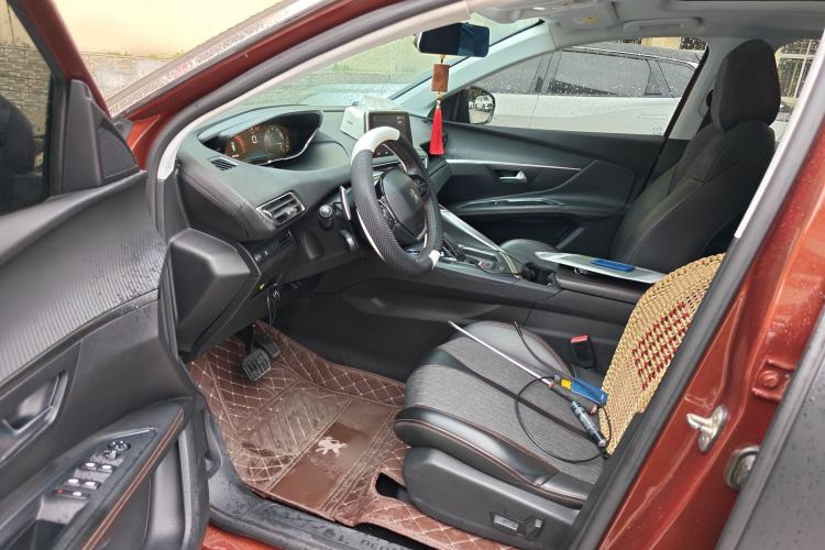 Used Peugeot 4008 2017 350THP Elite Edition Driver Seat