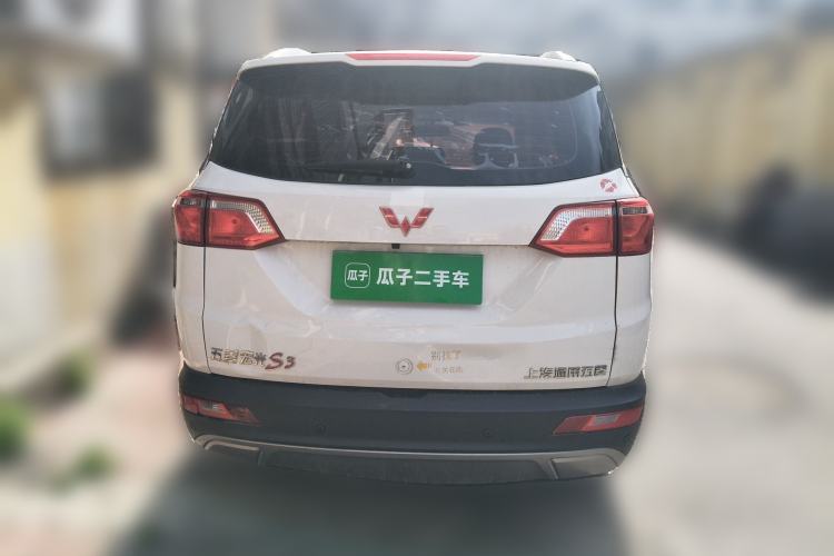 Used Wuling Hongguang S3 2018 1.5T Manual Luxury Model China V Standard