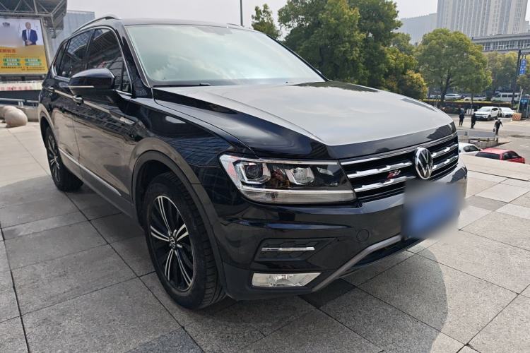 Used Volkswagen Tiguan L 2021 330TSI Automatic Two-Wheel Drive Smart Edition Rear Right 45 Deg