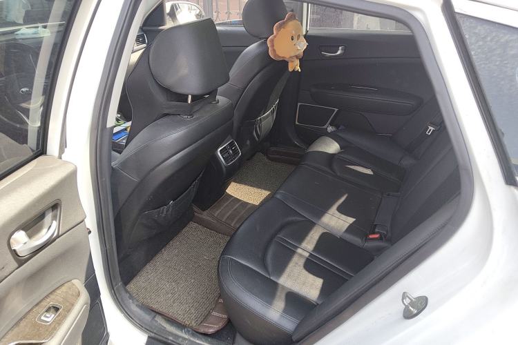 Used Kia K5 2016 2.0L Automatic LUX
