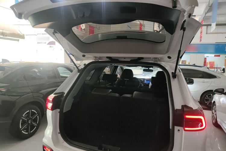 Used Chery Tiggo 8 2022 1.5 TCI Automatic Exclusive Edition 7-Seater Trunk