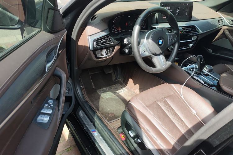 Used BMW 5 Series 2023 530Li Leading Model M Sport Package