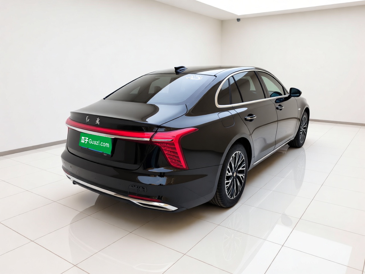 Hongqi H5 2024 2.0T Automatic Smart Connect Flagship Edition - Chinese Trim Chang — снимка 6