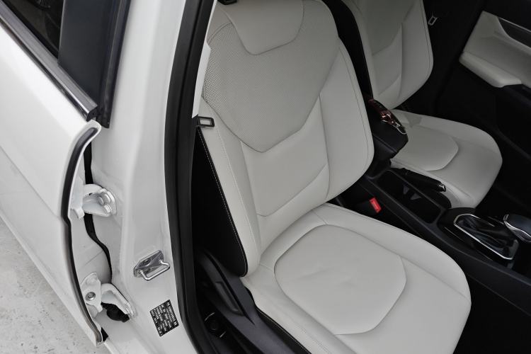 Used Ford Escort 2021 1.5L Automatic Diamond Edition
