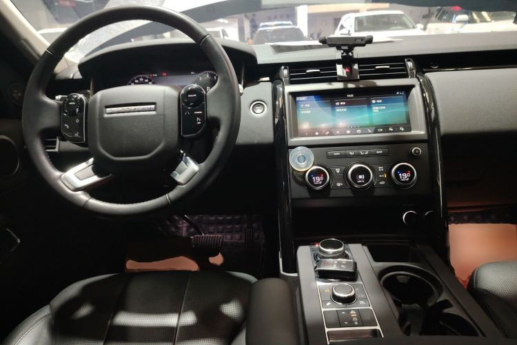 Used Land Rover Discovery 2020 3.0 SC V6 SE