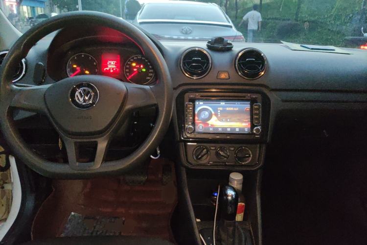 Used Volkswagen Jetta 2017 1.5L Automatic Fashion Model
