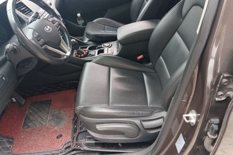 Used Hyundai Tucson 2015 1.6T Dual-Clutch Two-Wheel-Drive Smart Model
