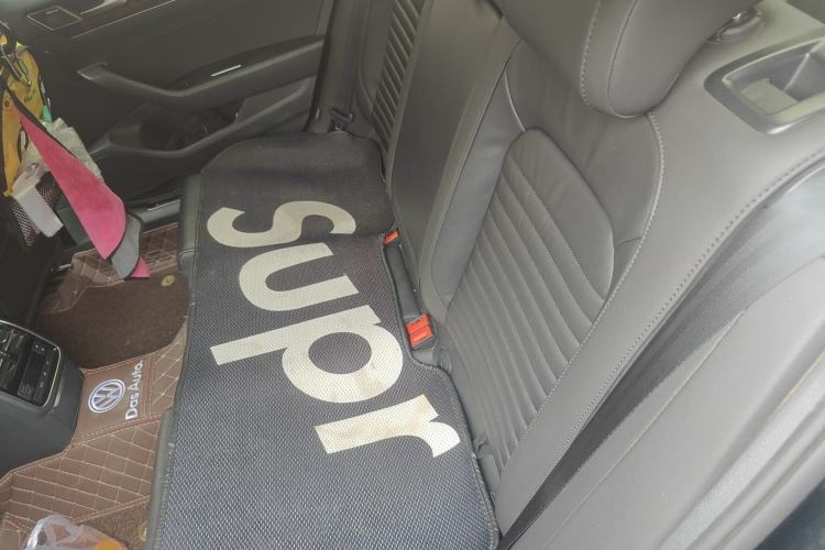 Used Volkswagen Magotan 2018 Facelift 330TSI DSG Luxury Model