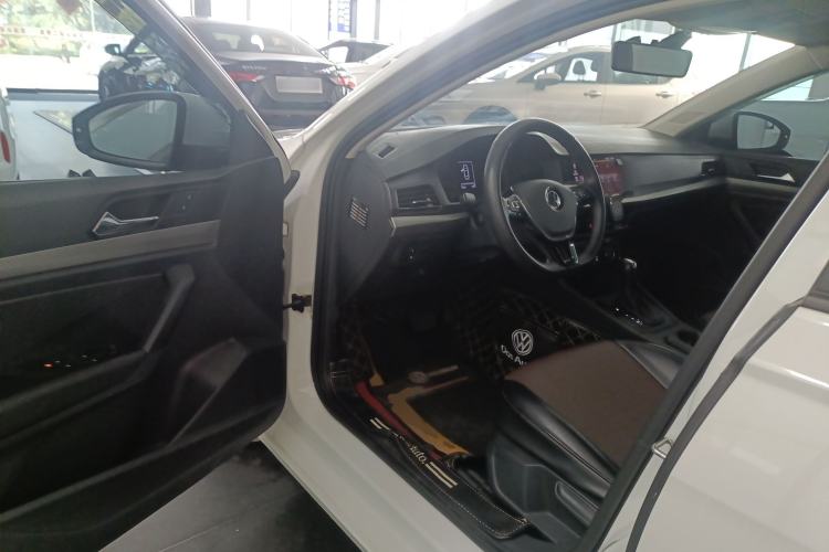 Used Volkswagen Lavida 2021 1.5L Automatic Fashion Edition Driver Seat