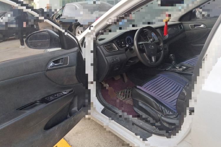 Used Hyundai Mistra 2014 1.8L Automatic Smart GLS Driver Seat