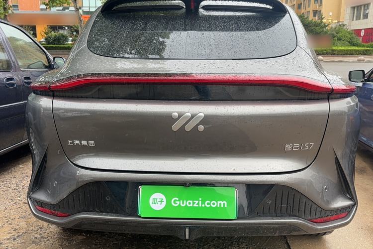 Used IM LS7 2024 90 kWh Max Elite Rear-Drive Version

