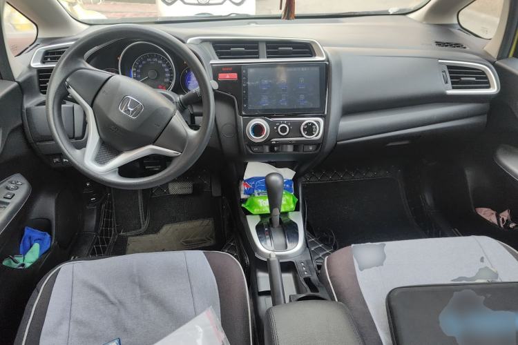 Used Honda Fit 2014 1.5L SE CVT Fashion Model
