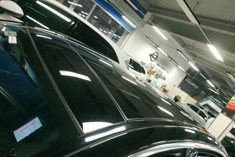 Used Mercedes-Benz E-Class 2023 Facelift E 260 L
