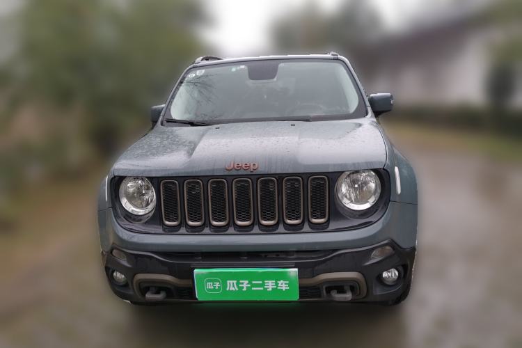 Used Jeep Renegade 2016 2.0L Automatic Four-Wheel Drive 75th Anniversary Tribute Edition Front