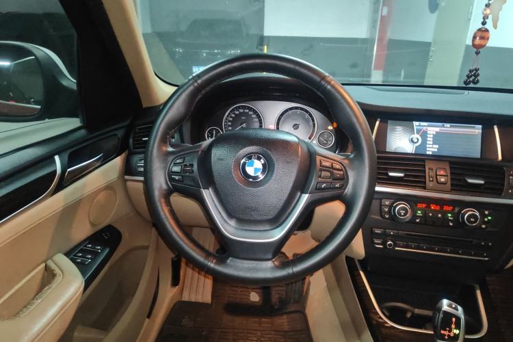 Used BMW X3 2011 xDrive28i Luxury Model