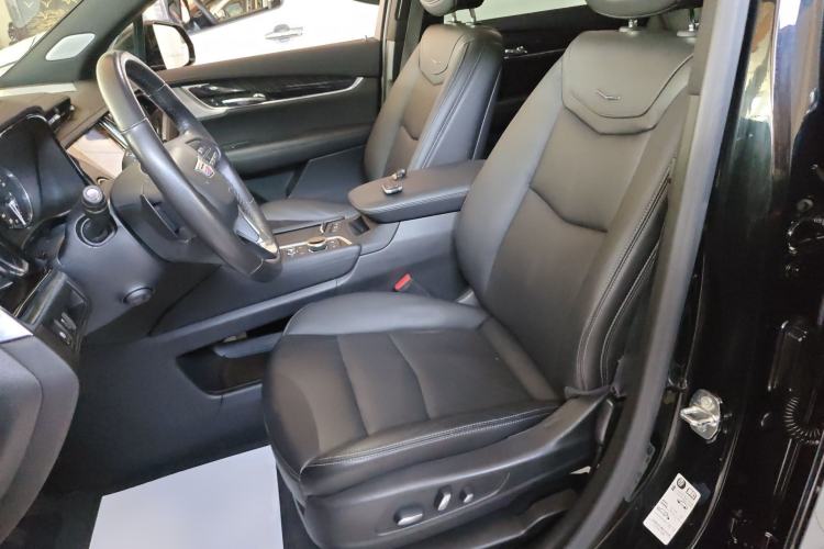 Used Cadillac XT6 2022 2.0T 7-Seater Four-Wheel Drive Luxury Version