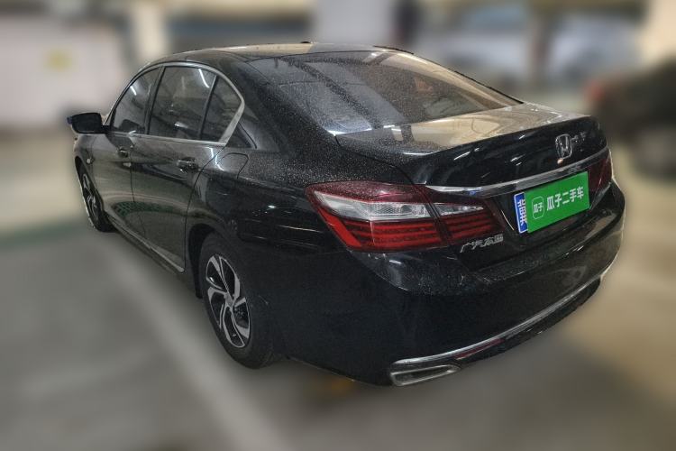 Used Honda Accord 2016 2.0L Comfort Edition Rear Left 45 Deg